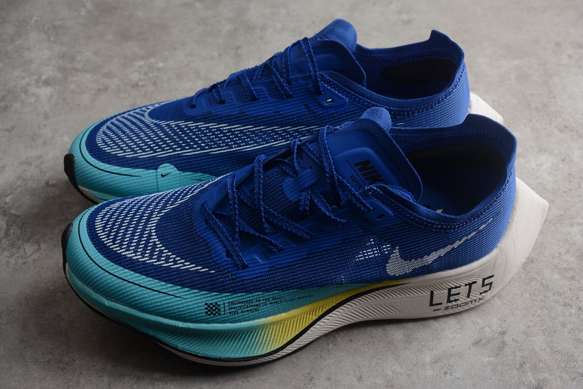 Zoom - Vaporfly Ne - T% 2 Blue And - White Unisex Streetwear Limited Edition