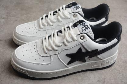 BAPE Sta Low-top White And Sneakers - Black Unisex Streetwear Limited Edition - **BAPE STA Low-Top White and Black Sneakers** Step into iconic style with the BAPE STA