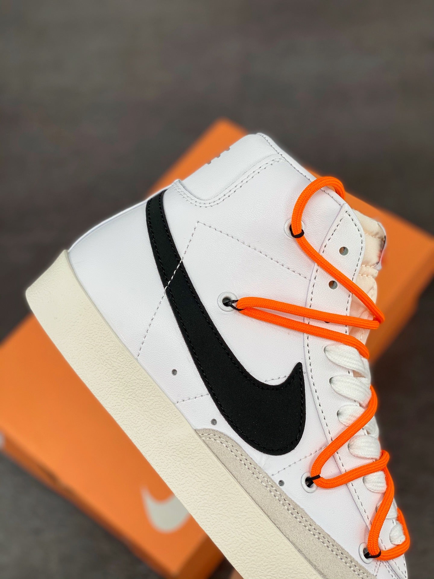 Nike Blazer Mid 1977 Vintage - Black Unisex Streetwear Limited Edition - The Nike Blazer Mid '1977 Vintage 'Smiley Lace-Up' in White and Black combines retro charm