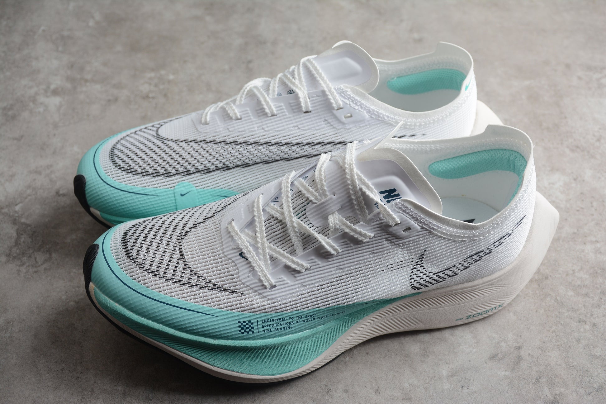 Zoom - Vaporfly Ne - T% 2 Blue-green And - Black Unisex Streetwear Limited Edition