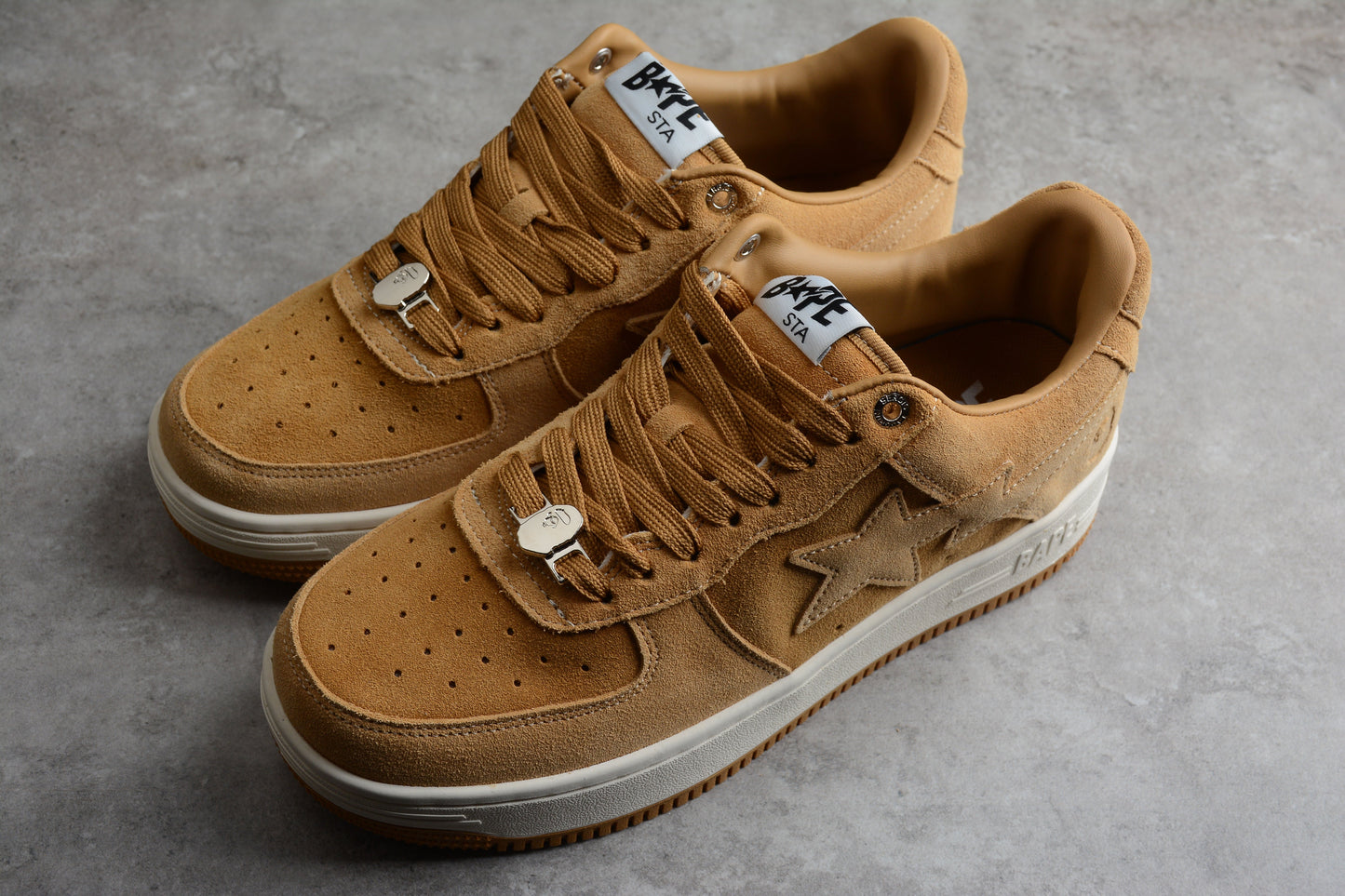 BAPE Sta Low-top Tan Suede Sneakers - Red Unisex Streetwear Limited Edition - **BAPE STA Low-Top Tan Suede Sneakers** Introducing the BAPE STA Low-Top Tan Suede Sneakers, a