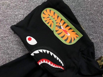 BAPE Green Camo Full Zip Hoodie - Black Unisex Streetwear Limited Edition