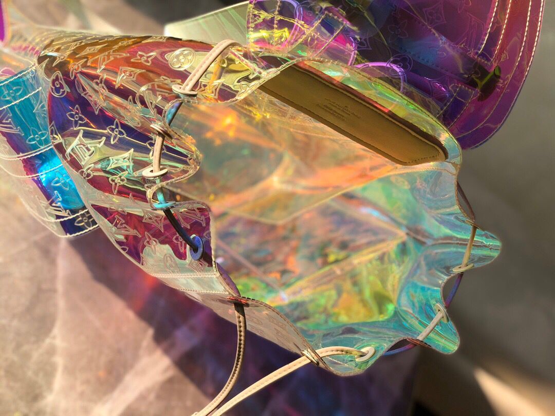 LOUIS VUITTON MONOGRAM GM PRISM HOLOGRAPHIC BACKPACK - outsole - replica sneakers