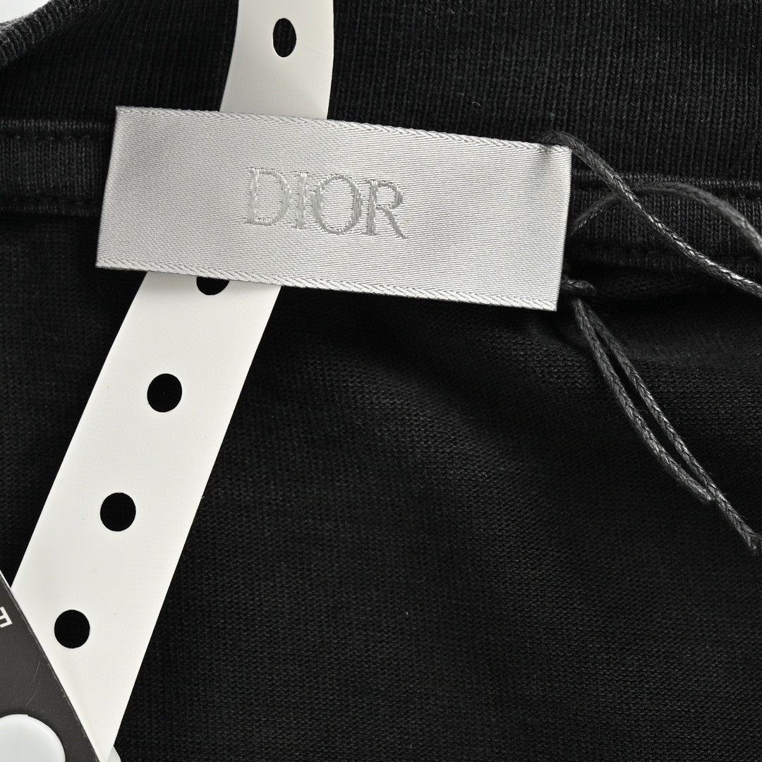 Camiseta con el logo de Dior (negra)