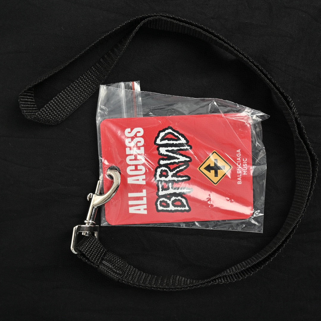 Camiseta de la gira de Balenciaga con cordón (negra)