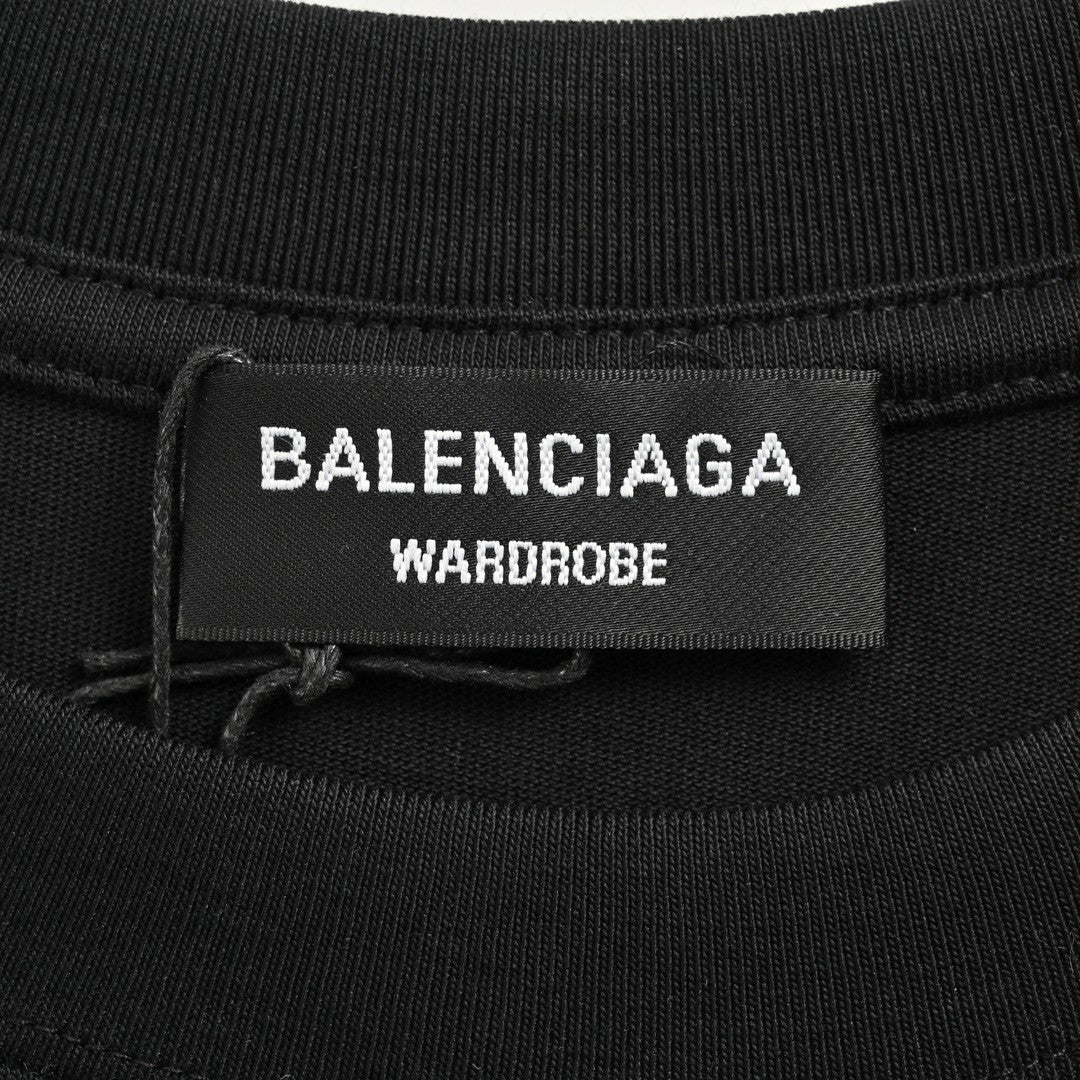 Camiseta con el logo de Balenciaga Paris