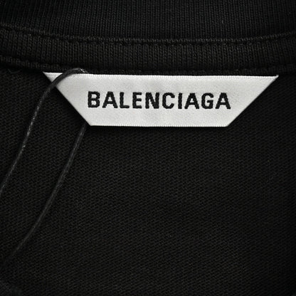 T-shirt noir Balenciaga Society avec motif blanc.