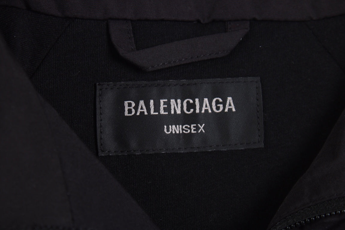 Chaqueta deportiva Balenciaga negra con cremallera
