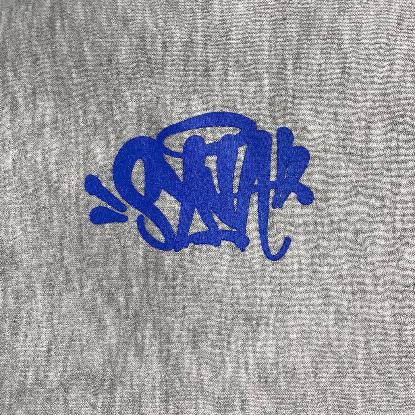 SYNA WORLD COLLEGE HOODIE GRIS