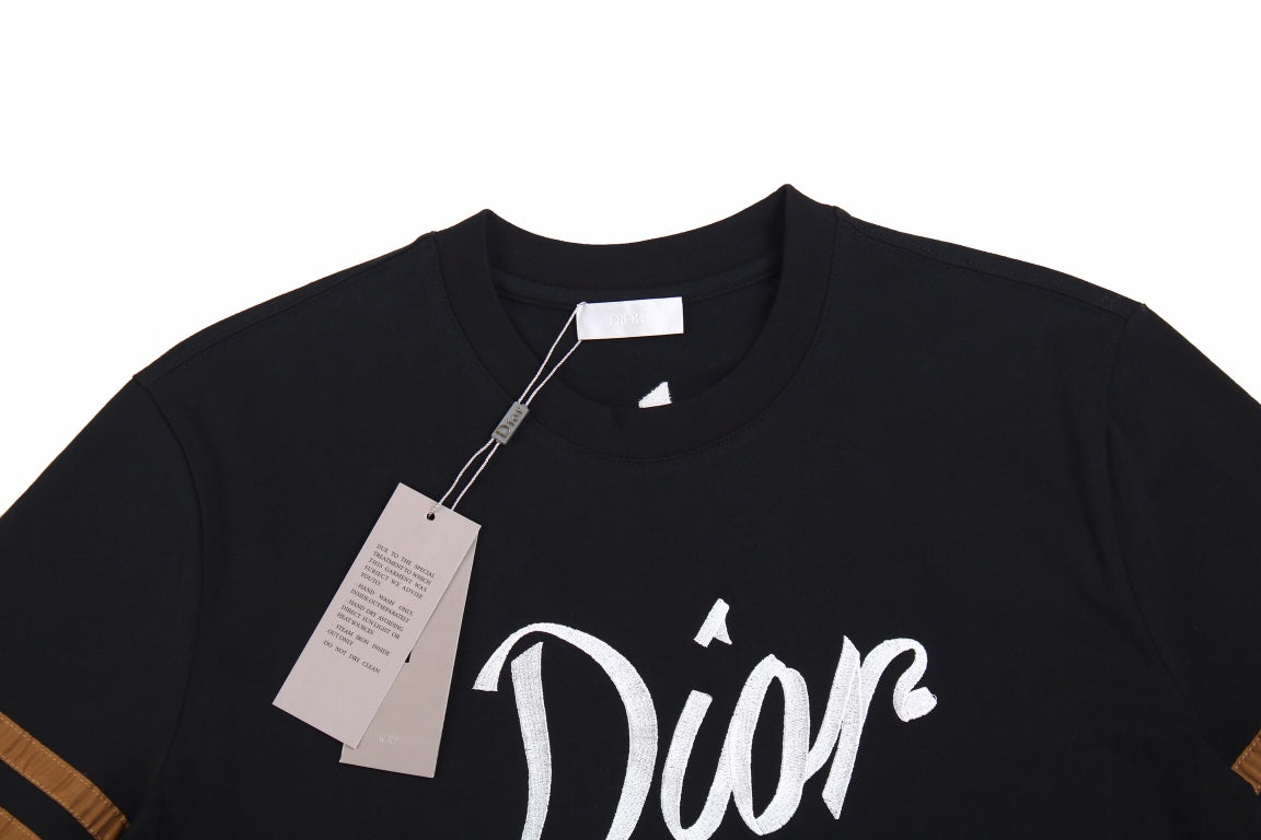 T-shirt Dior avec logo (noir)