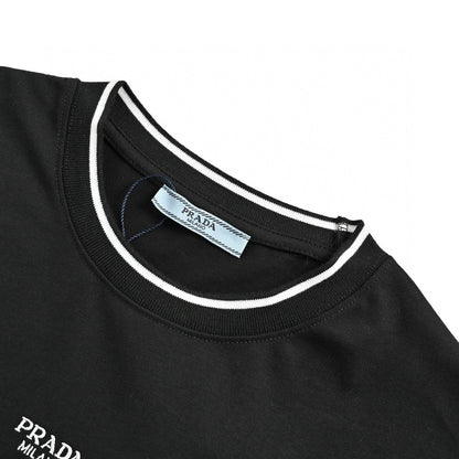 PRADA MILANO T-SHIRT BLACK - close up - replica sneakers