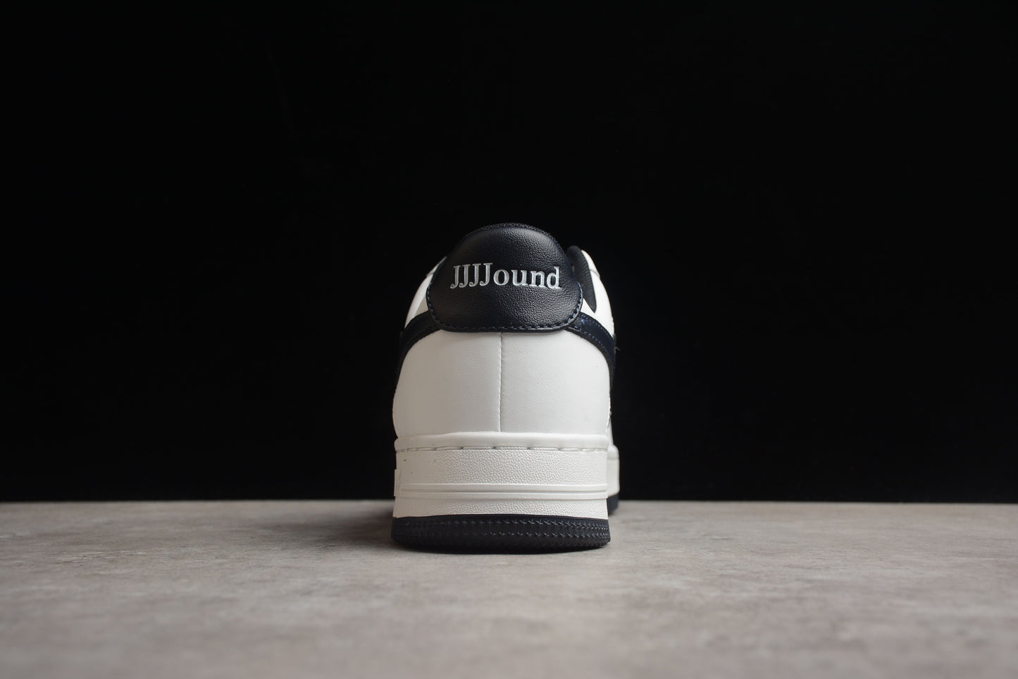 BAPE Sta Low-top White And Sneakers - Black Unisex Streetwear Limited Edition - **BAPE STA Low-Top White and Black Sneakers** Step into iconic style with the BAPE STA