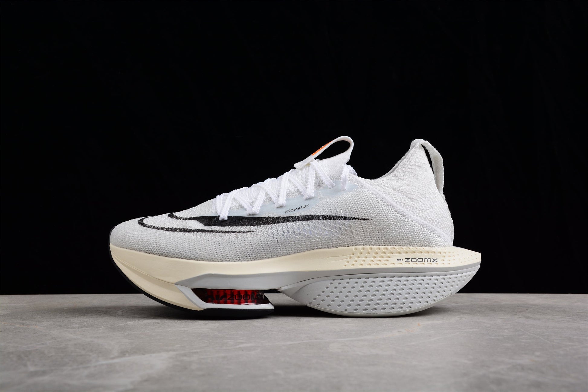 Zoom Alphafly Ne - T% 2 White And - Black Unisex Streetwear Limited Edition