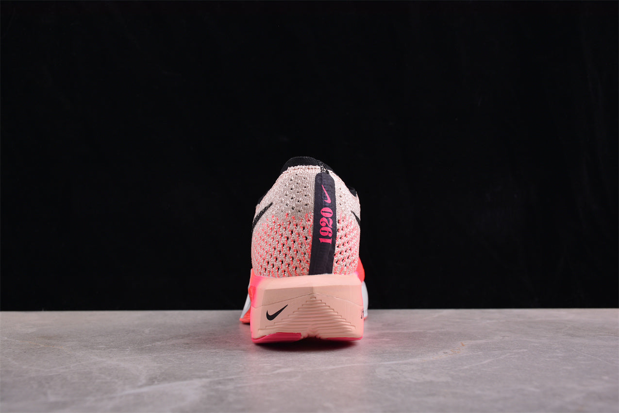 Zoom - Vaporfly Ne - T% 2 - Pink Unisex Streetwear Limited Edition - The Nike ZoomX Vaporfly Next% 2 is designed for those who aim to break their