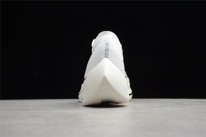 Zoom - Vaporfly Ne - T% 2 White And - Black Unisex Streetwear Limited Edition - ### Nike ZoomX Vaporfly NEXT% 2 The Nike ZoomX Vaporfly NEXT% 2 redefines speed and