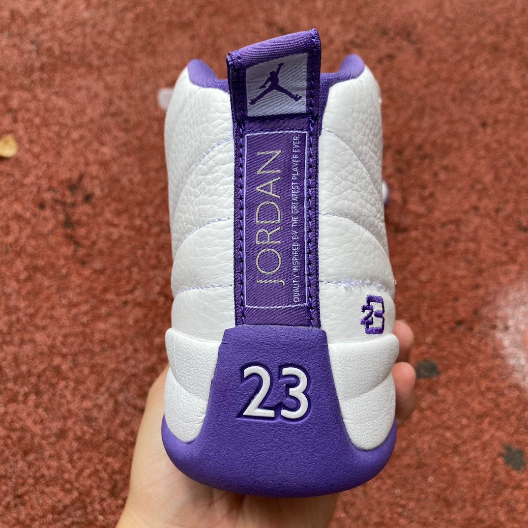 Jordan 12 Retro 'white - Concord' Sneakers Unisex Streetwear Limited Edition - **Product Description: Air Jordan 12 Retro 'White/Concord'** The Air Jordan 12 Retro 'White/Concord' is a