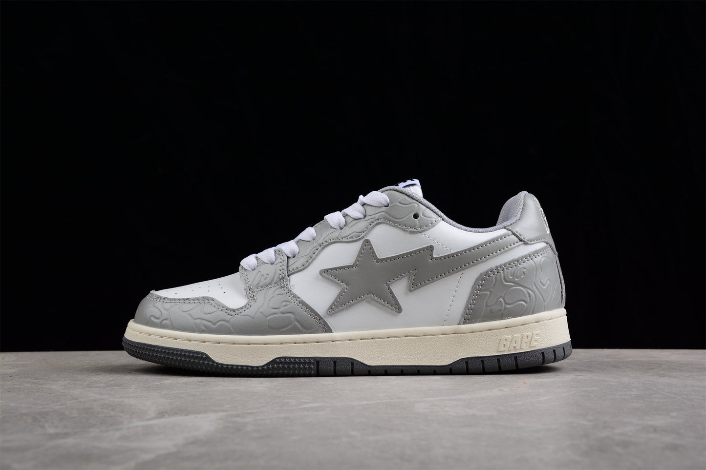 BAPE Sta Low-top Sneakers In And Gray - White Unisex Streetwear Limited Edition - **BAPE STA Low-Top Sneakers in White and Gray** Introducing the BAPE STA Low-Top Sneakers in