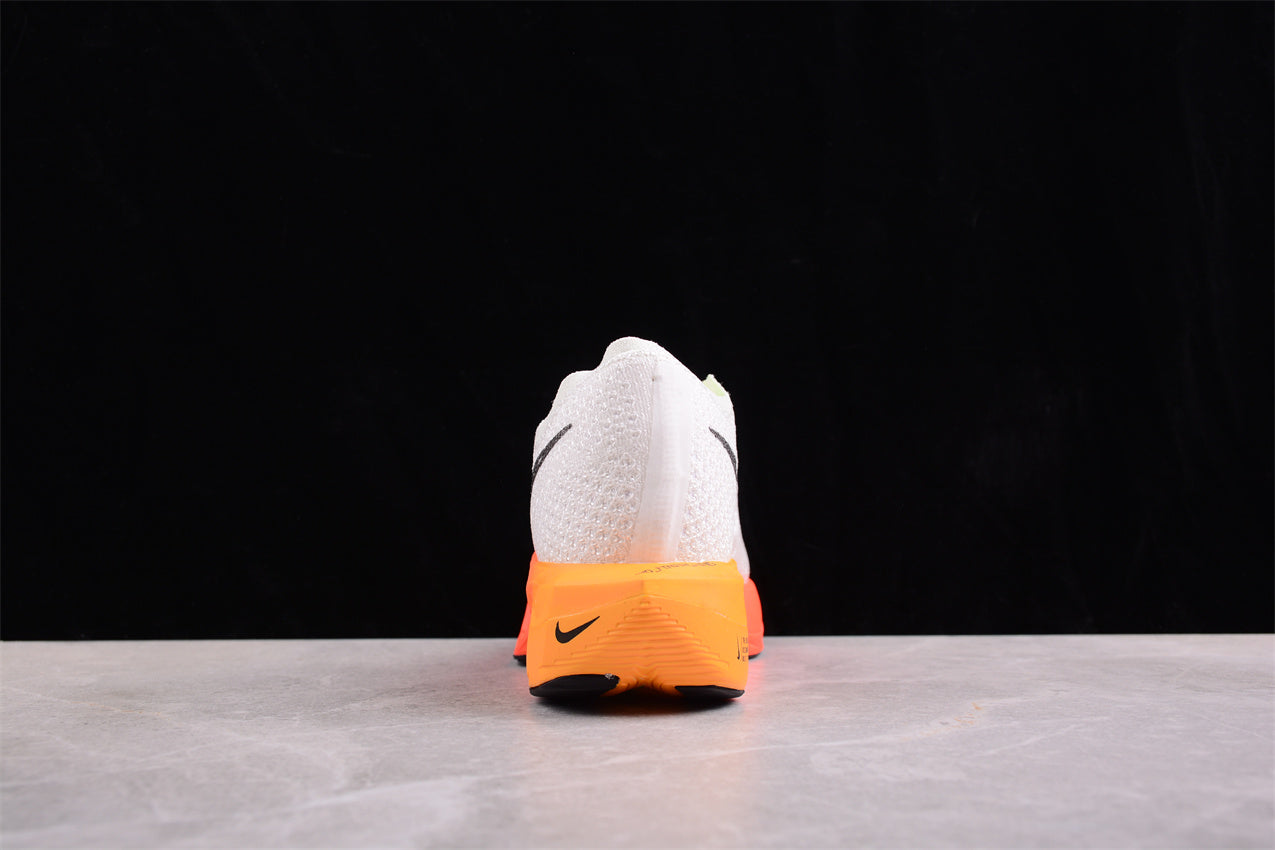 Zoom - Vaporfly Ne - T% 2 And Orange - White Unisex Streetwear Limited Edition - Introducing the Nike ZoomX Vaporfly Next% 2, a groundbreaking running shoe designed for elite performance