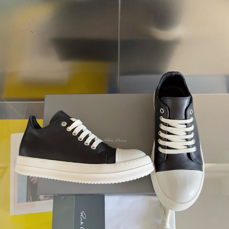Rick Owens Low-top Sneakers - Black Unisex Streetwear Limited Edition - **Rick Owens Black Low-Top Sneakers: Avant-Garde Elegance and Comfort** Step into the future of fashion