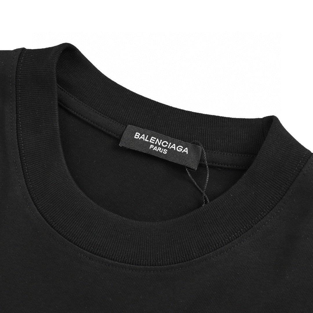 Camiseta Balenciaga - Logotipo desgastado