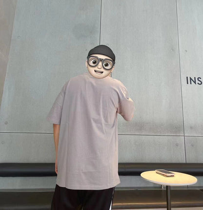 CAMISETA MINIMALISTA GRIS DE BALENCIAGA