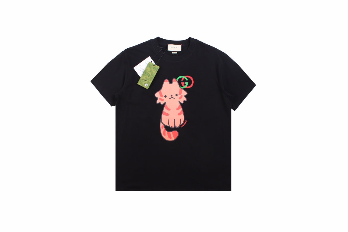Gucci Cat Graphic T-shirt - Black Unisex Streetwear Limited Edition - <p dir='ltr'><span>This Gucci t-shirt features an adorable cat graphic design. The black shirt showcases