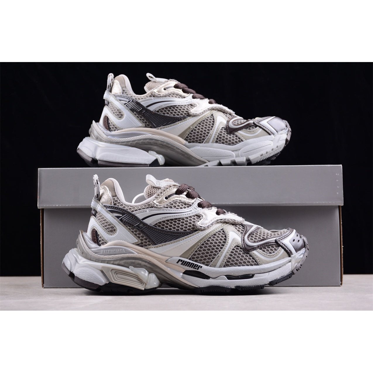 BALENCIAGA Runner - Taupe Mi - Sneakers - Red Unisex Streetwear Limited Edition - Introducing the BALENCIAGA Runner in Taupe Mix, a sophisticated fusion of style and performance. These