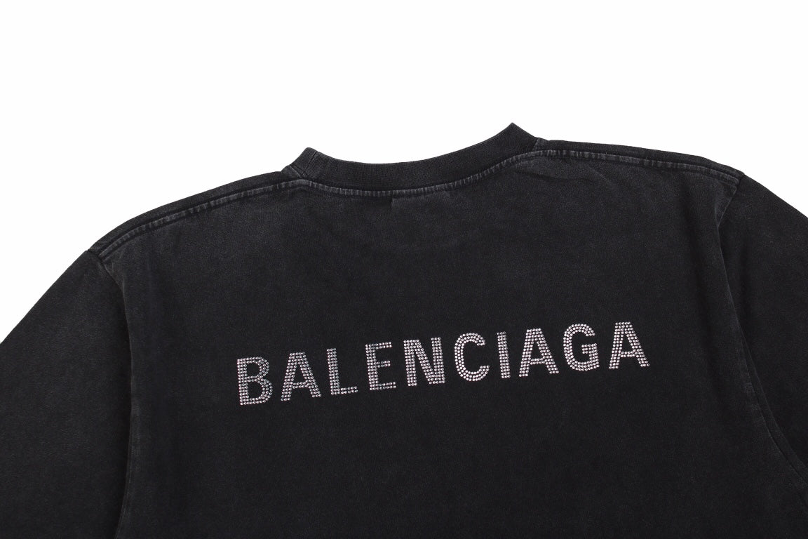 Camiseta Balenciaga con efecto lavado