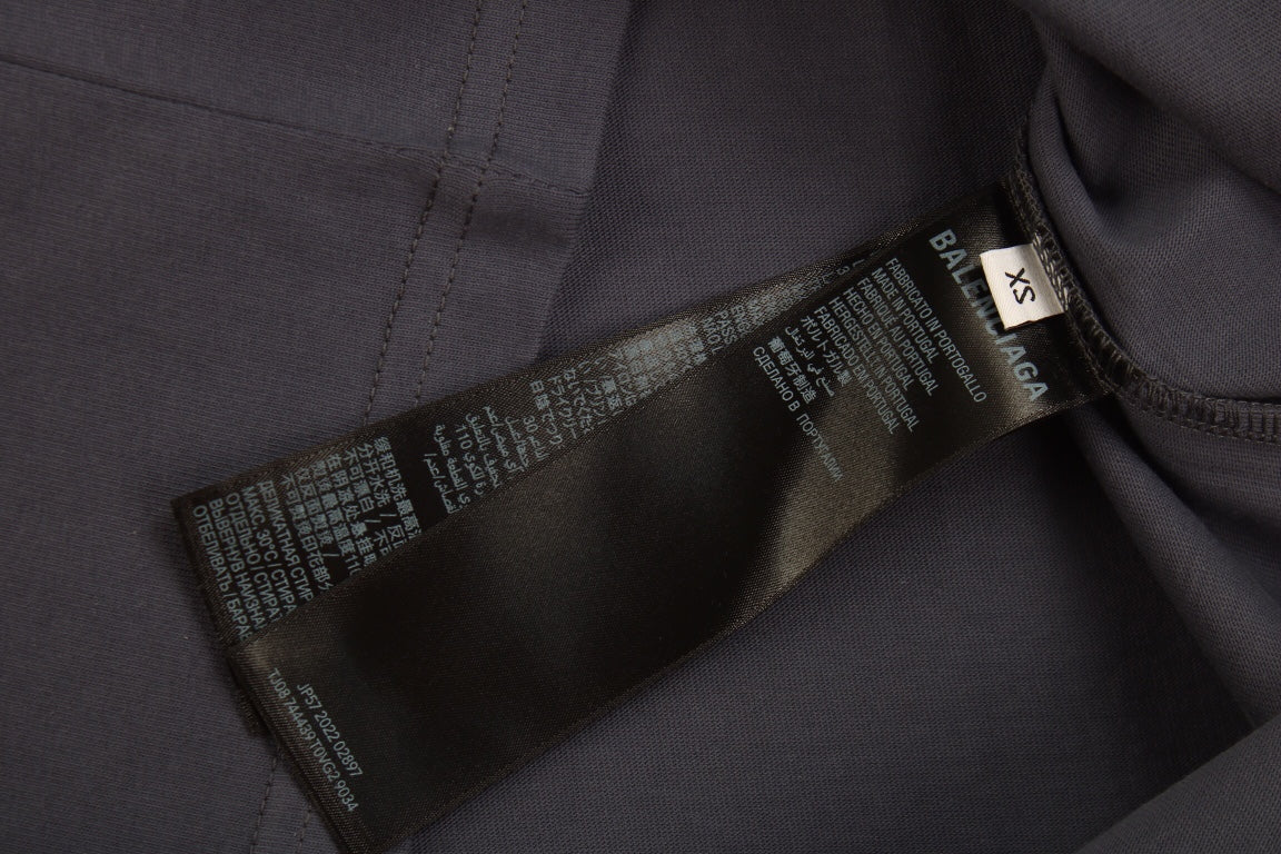 CAMISETA MINIMALISTA AZUL DE BALENCIAGA