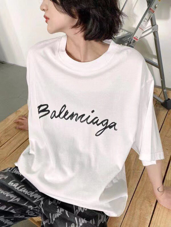 Balenciaga T-shirt With Script Logo - White Unisex Streetwear Limited Edition - <p dir='ltr'><span>White t-shirt featuring the Balenciaga logo in a stylish script font. Simple and