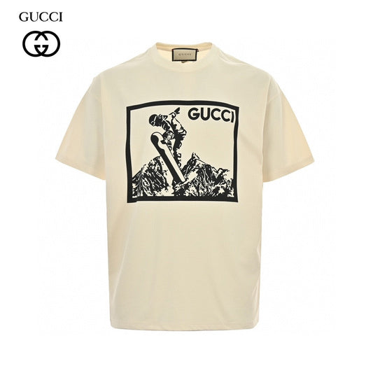 Gucci Snowboarder Graphic T-shirt - Black Unisex Streetwear Limited Edition - <span>This Gucci t-shirt features a bold graphic design of a snowboarder in action against a