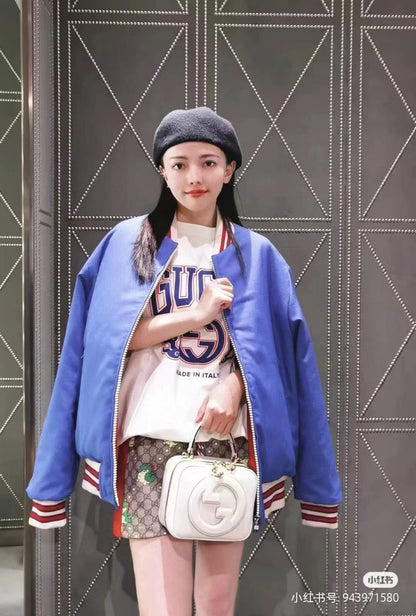 Gucci T-shirt With Bold Logo - White Unisex Streetwear Limited Edition