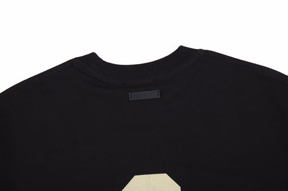 Camiseta Fear of God con la letra F (Negra)