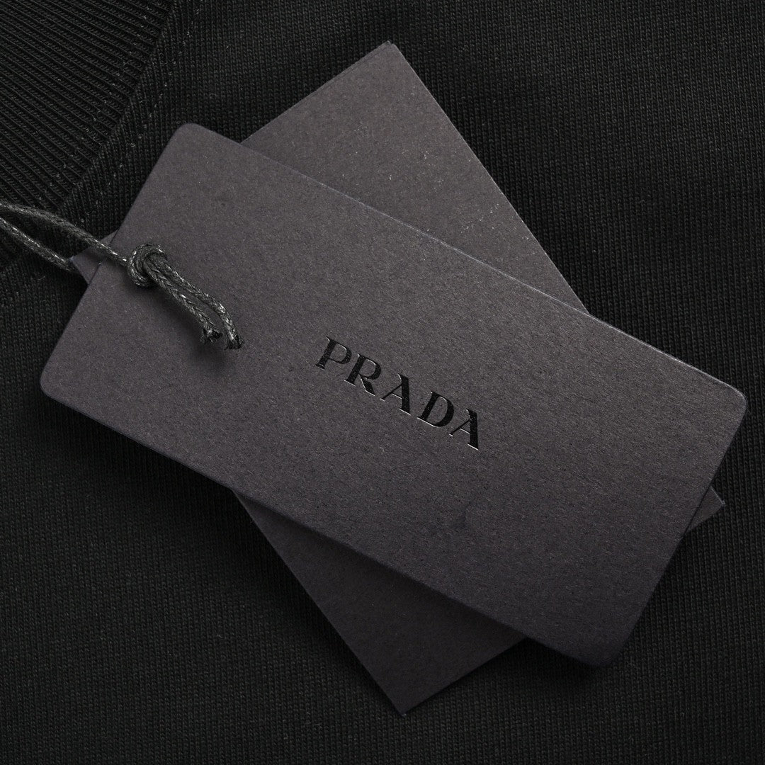 Prada Milano Emblem T-shirt - Black Unisex Streetwear Limited Edition - This Prada t-shirt features a classic design with the Prada Milano logo and an emblem