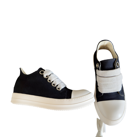 Rick Owens Canvas Low-top Sneakers - Black Unisex Streetwear Limited Edition - **Rick Owens Black Canvas Low-Top Sneakers: Modern Minimalism with Superior Craftsmanship** Introducing the Rick Owens