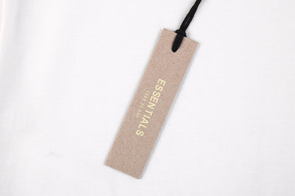 Camiseta con el logo de Fear of God Essentials