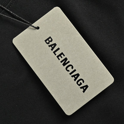Camiseta con el logo de Balenciaga Paris