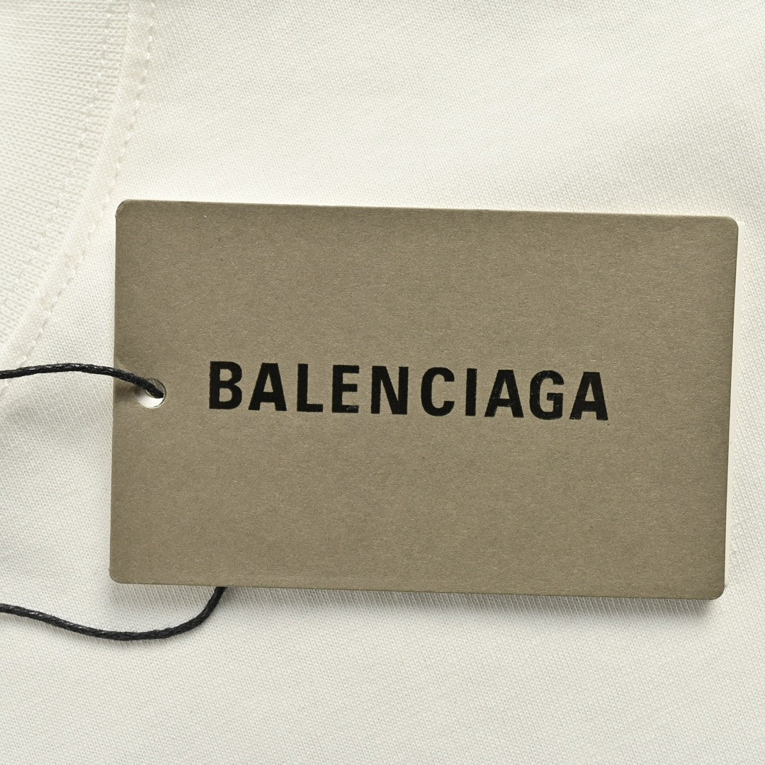 Camiseta Balenciaga con logo estampado ahumado (blanca)