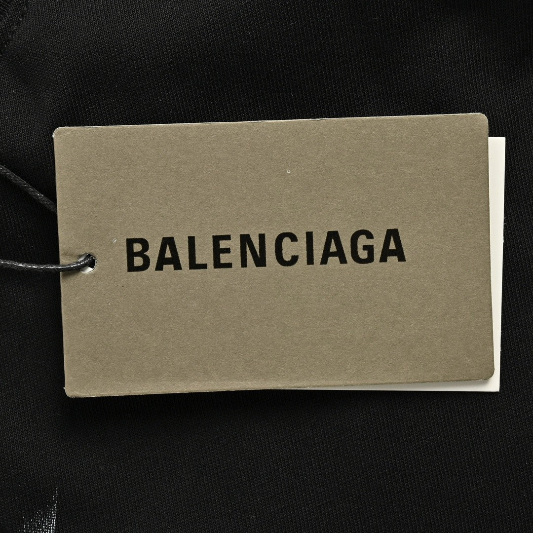 Camiseta Balenciaga con logo estampado ahumado (negra)