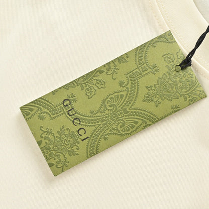 Camiseta Gucci con logo de manzana (blanca)