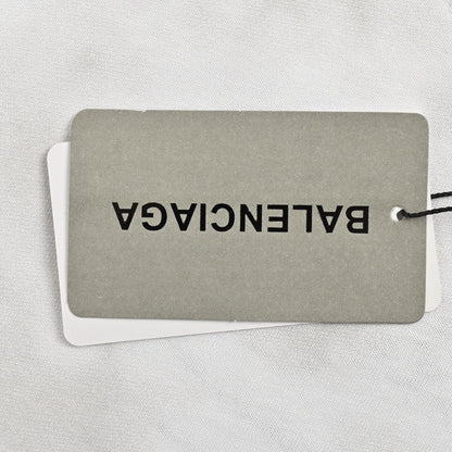 Camiseta blanca con estampado tie-dye de Balenciaga