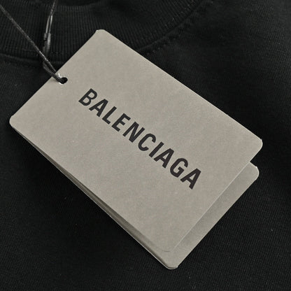 Camiseta negra de campaña política de Balenciaga