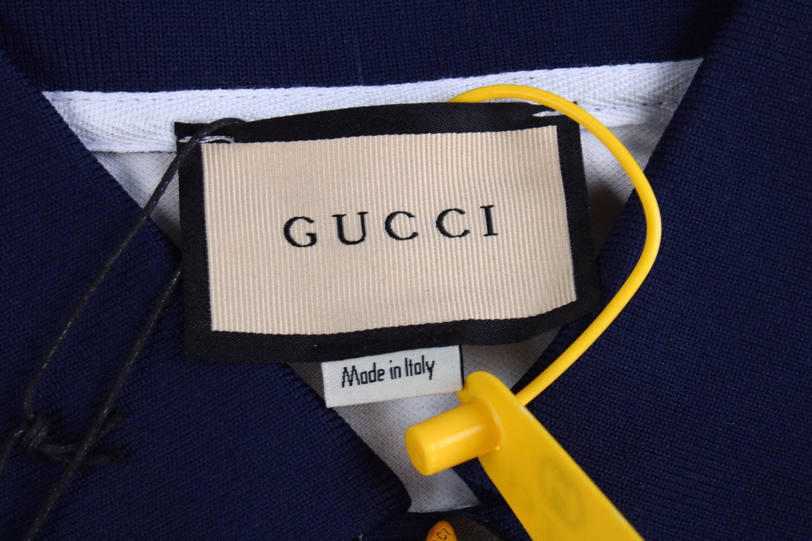 Gucci Contrast Collar Shirt - White Unisex Streetwear Limited Edition - <p dir='ltr'><span>This Gucci shirt features a striking contrast collar in navy blue, complemented by