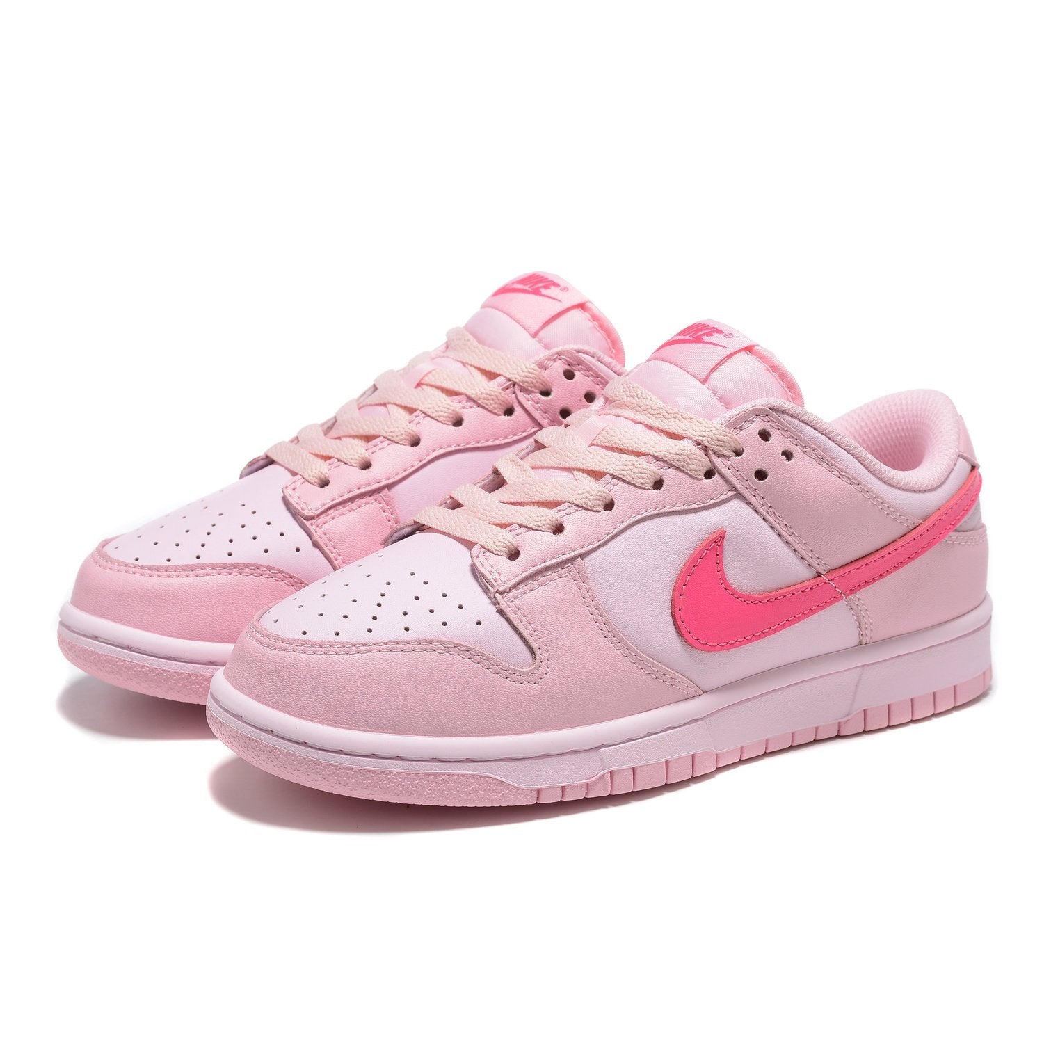 NIKE Dunk Low - Triple Sneakers - Pink Unisex Streetwear Limited Edition