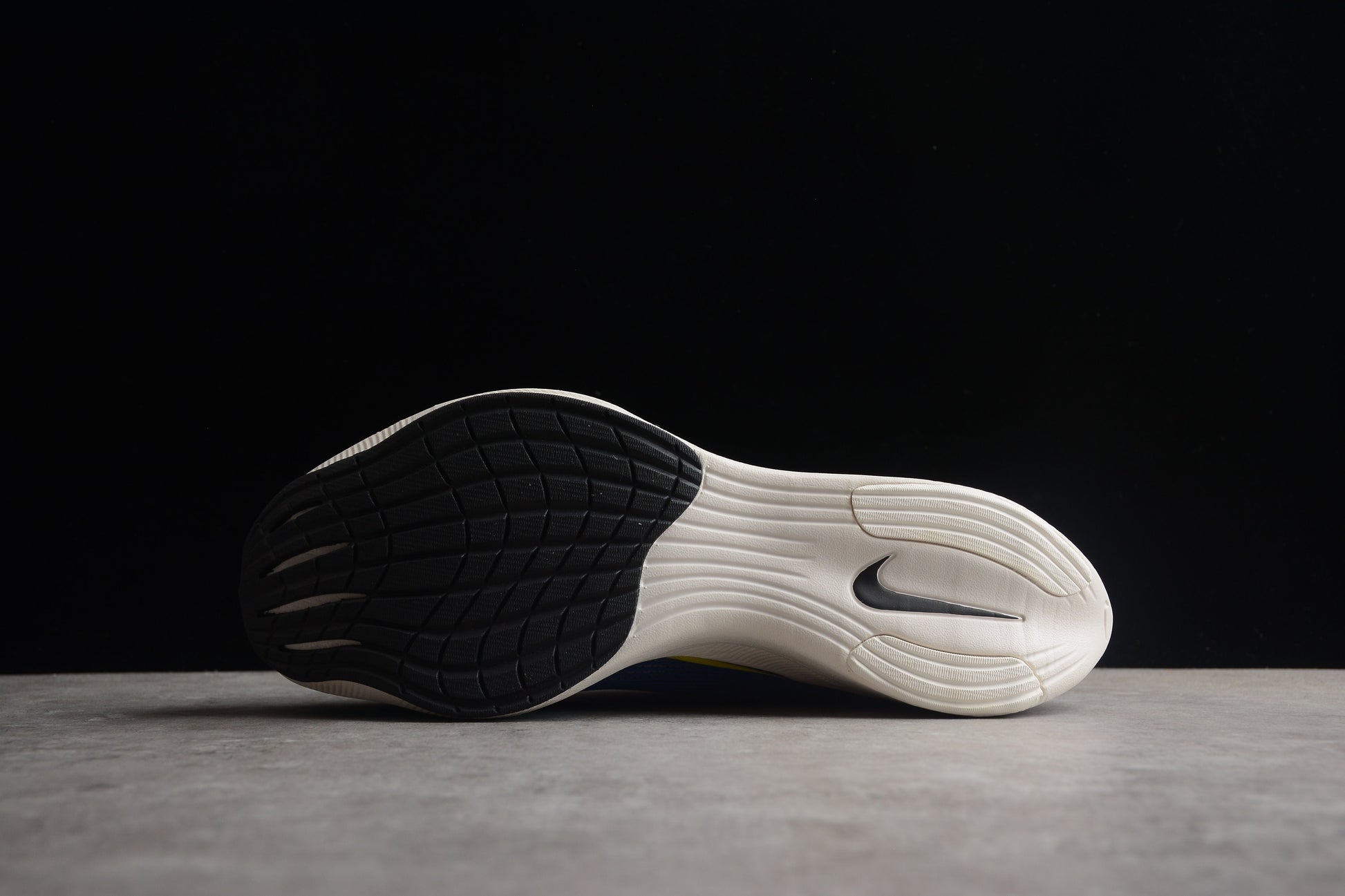 Zoom - Vaporfly Ne - T% 2 Blue And - White Unisex Streetwear Limited Edition