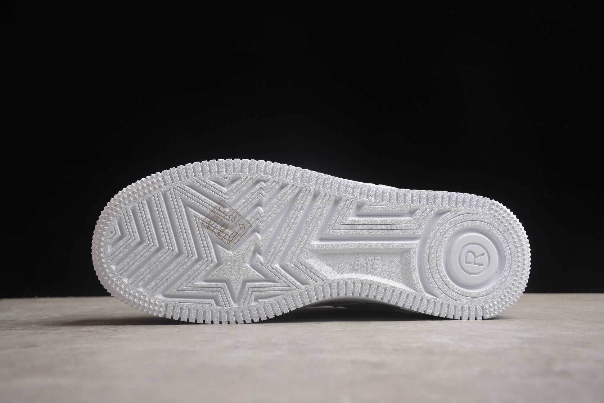BAPE Sta Low-top Sneakers In All-white Unisex Streetwear Limited Edition - **BAPE STA Low-Top Sneakers in All-White** Introducing the BAPE STA Low-Top Sneakers in All-White, a