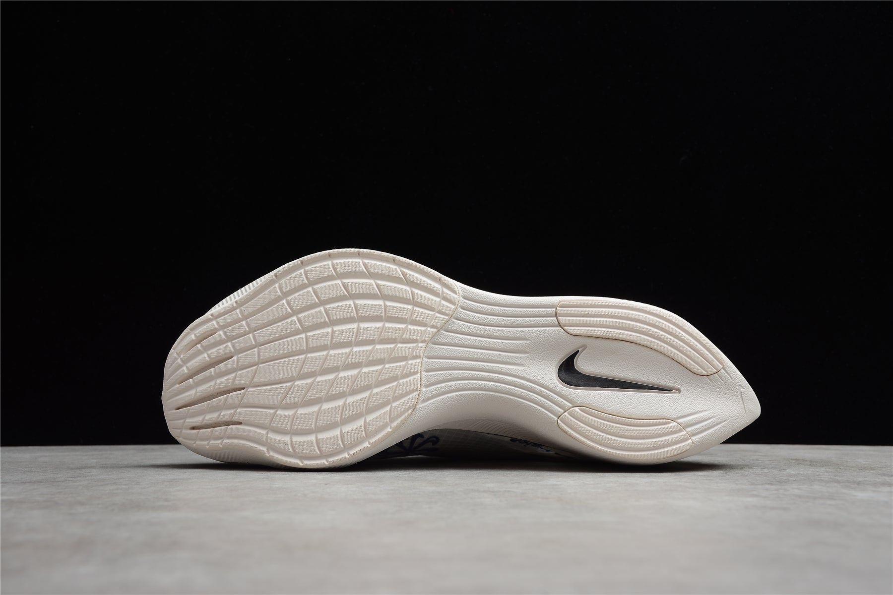 Zoom - Vaporfly Ne - T% 2 And Blue - White Unisex Streetwear Limited Edition