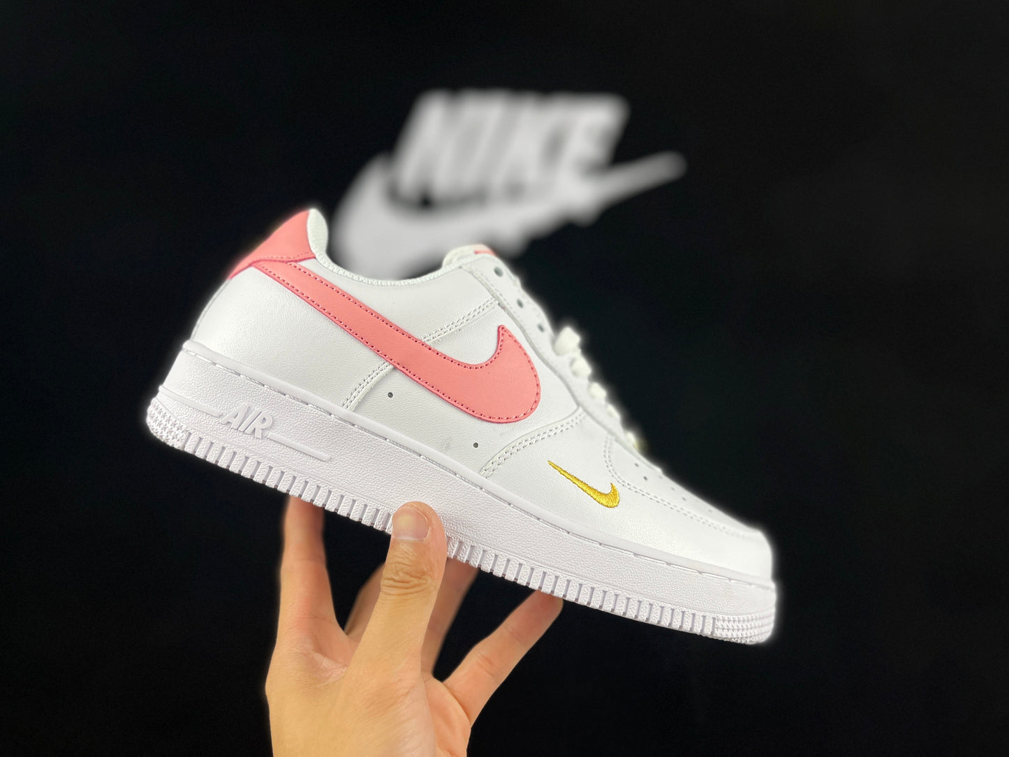 NIKE Air Force 1 'mini Swoosh - Pink' - White Unisex Streetwear Limited Edition - **Nike Air Force 1 'Mini Swoosh White/Pink'** The Nike Air Force 1 'Mini Swoosh White/Pink'