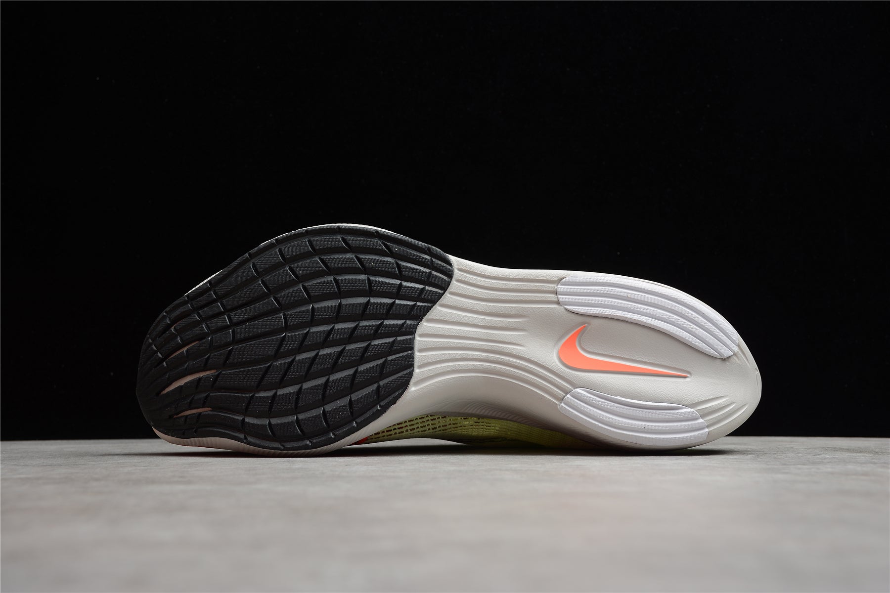 Zoom - Vaporfly Ne - T% 2 And Orange - Yellow Unisex Streetwear Limited Edition - ### Nike ZoomX Vaporfly NEXT% 2 The Nike ZoomX Vaporfly NEXT% 2 is a cutting-edge