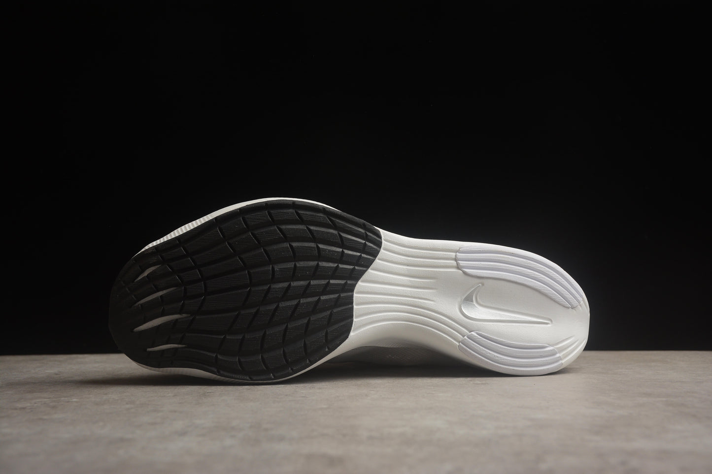 Zoom - Vaporfly Ne - T% 2 - White Unisex Streetwear Limited Edition